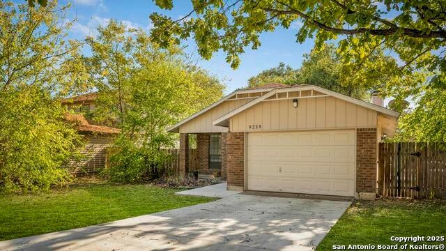 9239 Mirecourt, San Antonio