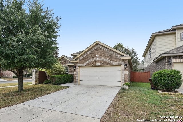 12402 Horse Crescent, San Antonio