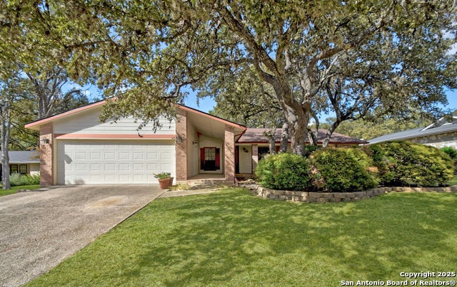 15327 Pebble Dew, San Antonio