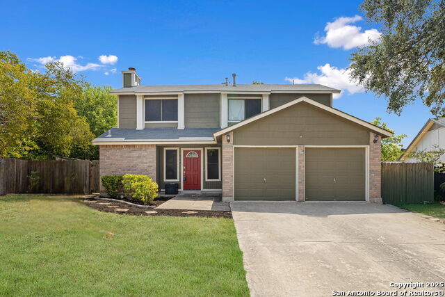 829 Garden Meadow, Universal City