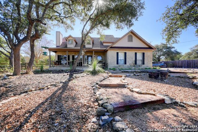 26011 Apache Creek, San Antonio