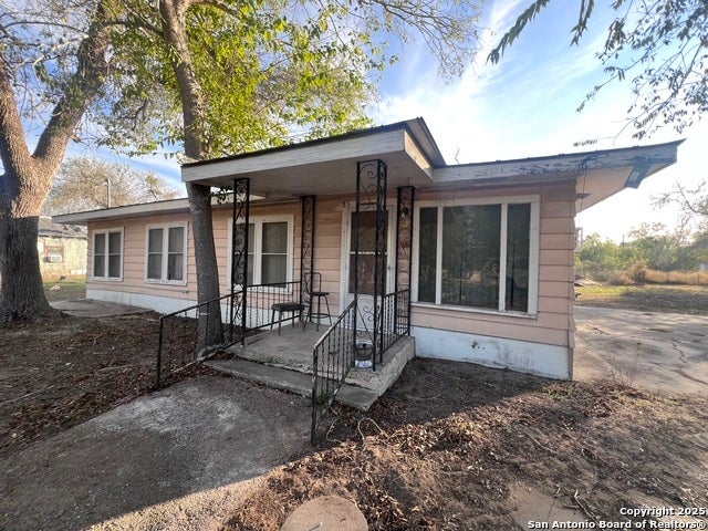 85 Brazos, Campbellton