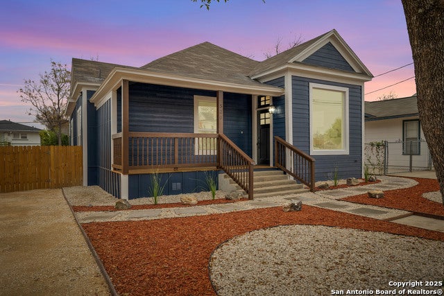 520 W Mistletoe, San Antonio