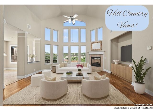 13027 Walking Horse, Helotes