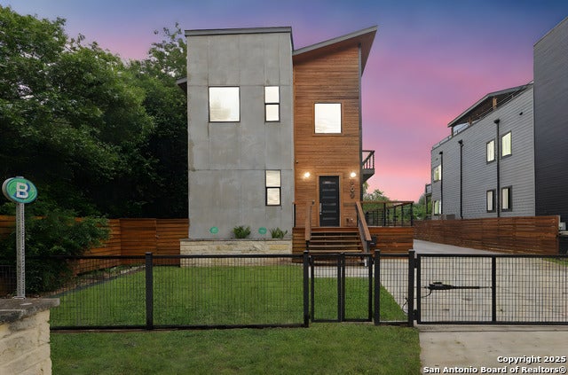 609 Sturgeon, San Marcos