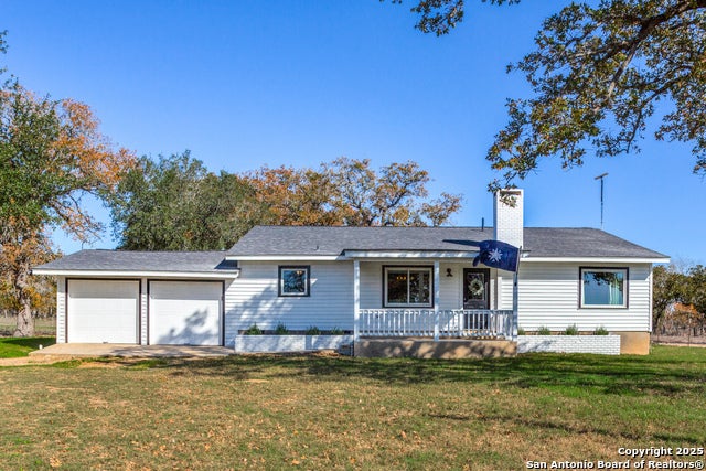 1646 County Road 438, Stockdale