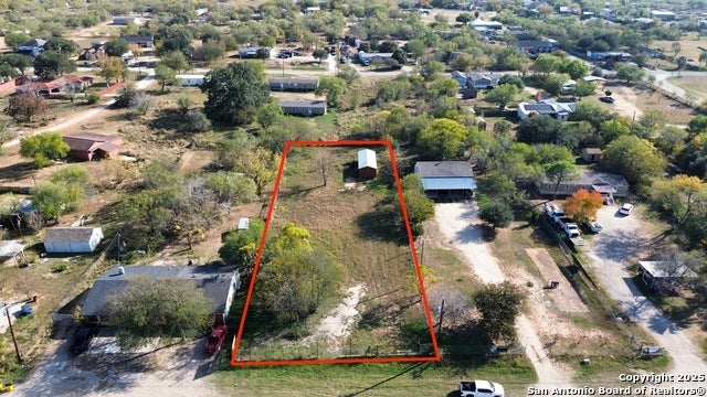 3948 State Highway 132, Lytle