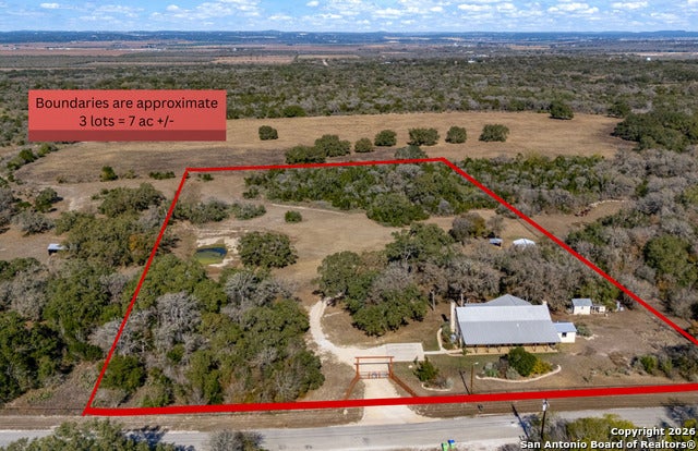 936 County Road 375, San Antonio