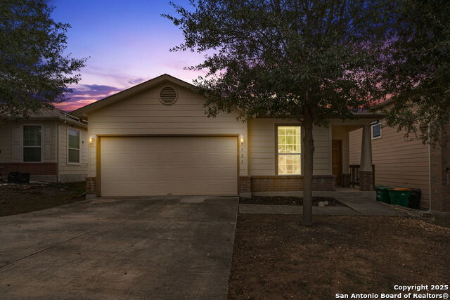 9323 Fisherman Port, Converse