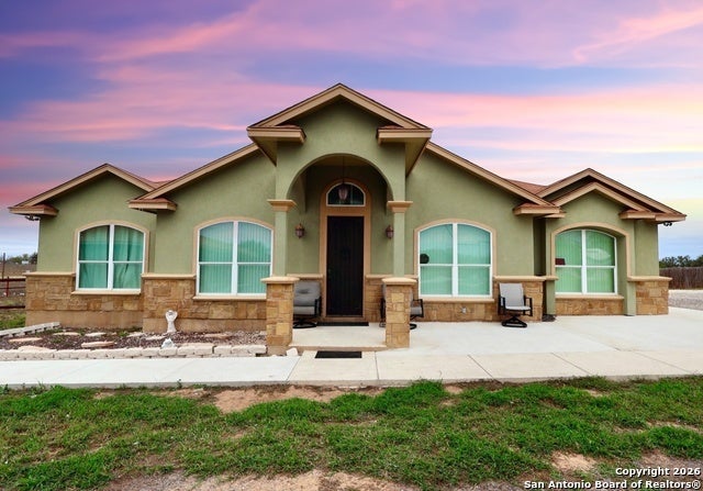 8385 W Fm 476, Poteet