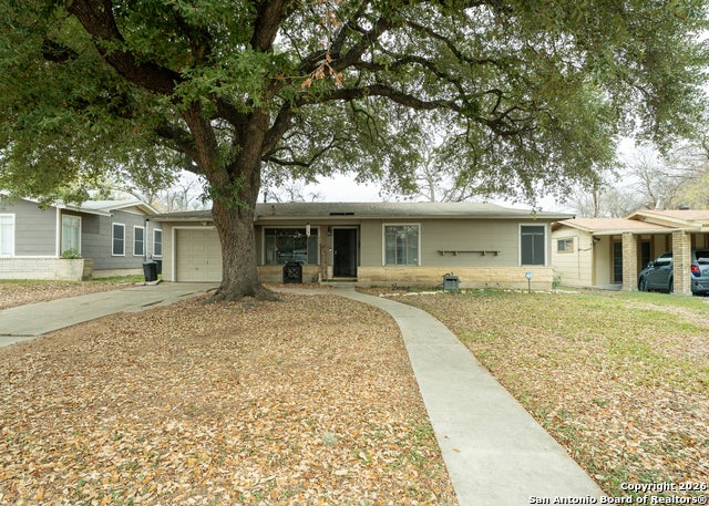 639 Edgebrook, San Antonio