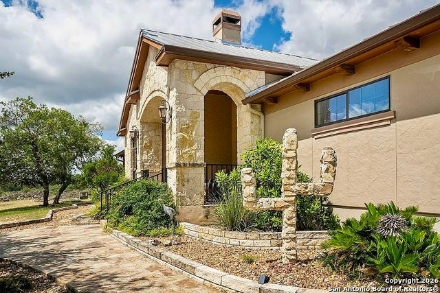 1112 Kendall Jackson, Comfort