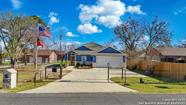 682 Stuart Rd, Adkins