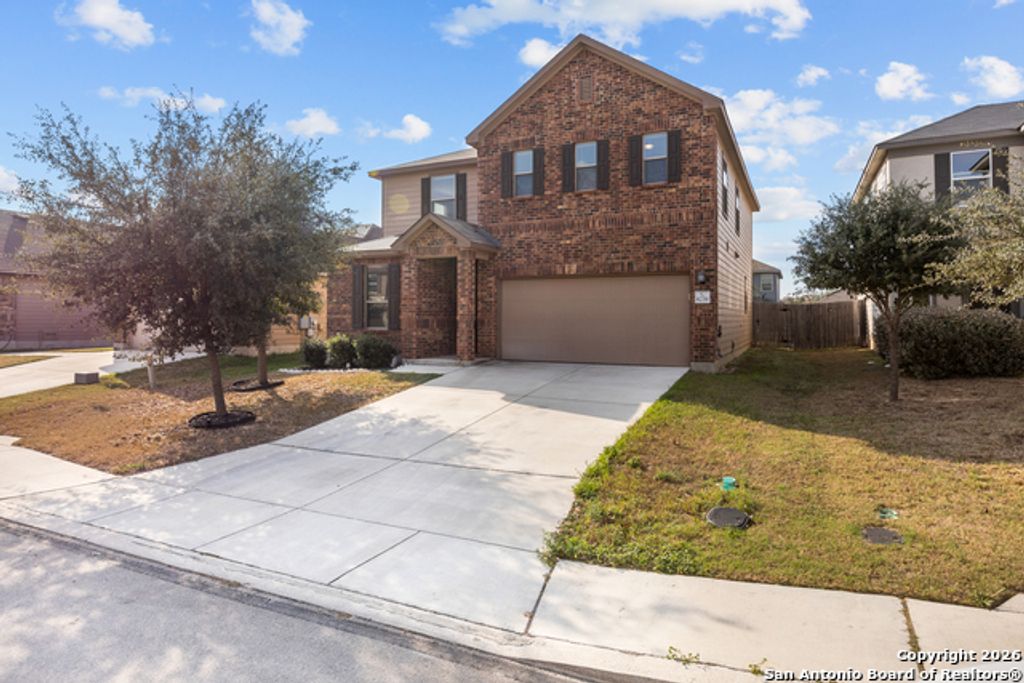 8239 Phantom Fld, San Antonio