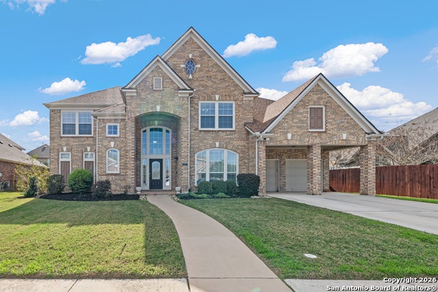 1737 Oak Wind, New Braunfels