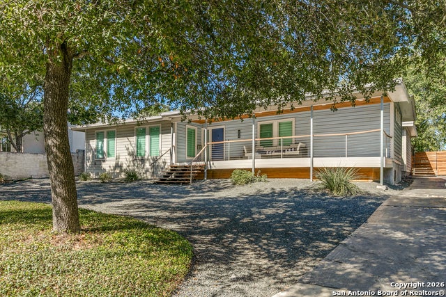 825 Garraty, Terrell Hills