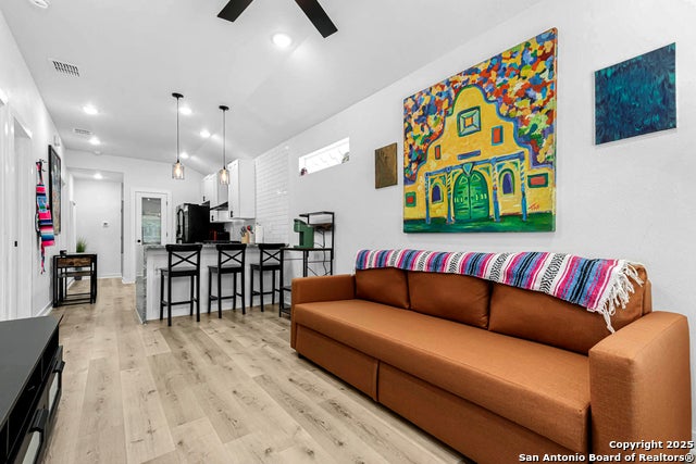 329 Saint Francis, San Antonio