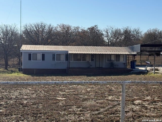 149 Oak Hill, La Vernia