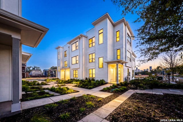 543 Mcmonigal Place #bldg., San Antonio