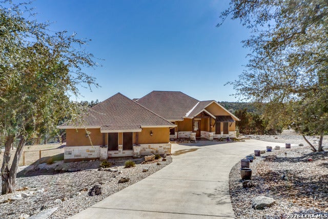 1425 Robusto, New Braunfels