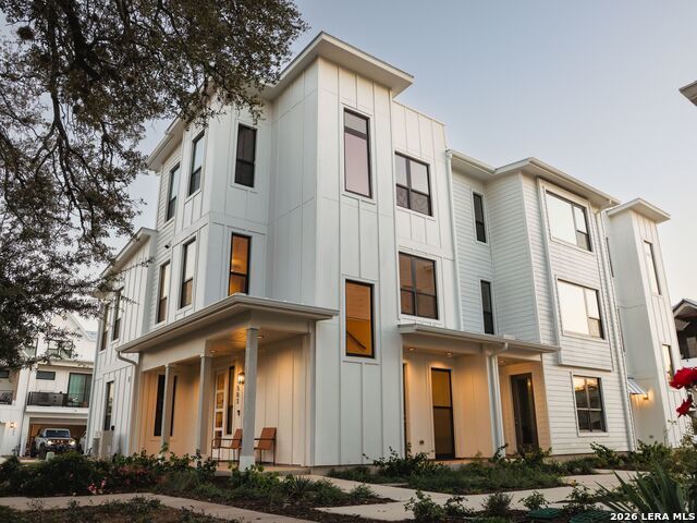 543 Mcmonigal Place #bldg., San Antonio