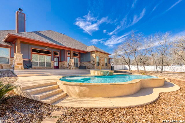 520 Arbor View, Adkins