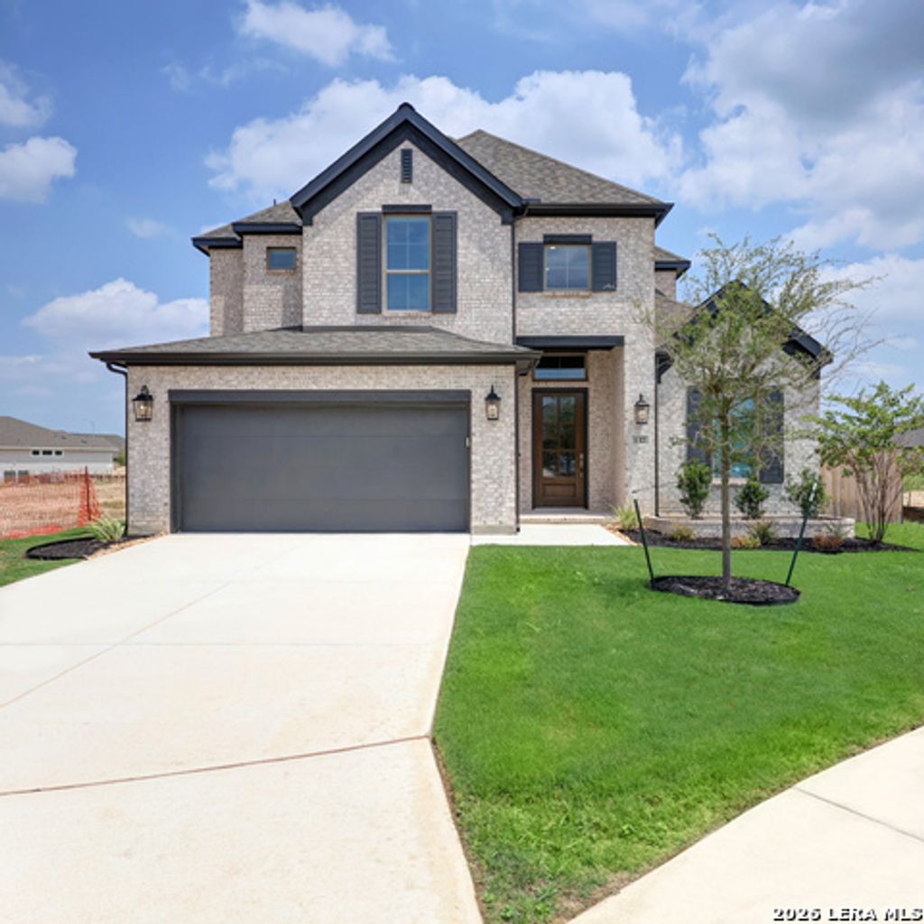 137 Cherrybark Oak, Castroville
