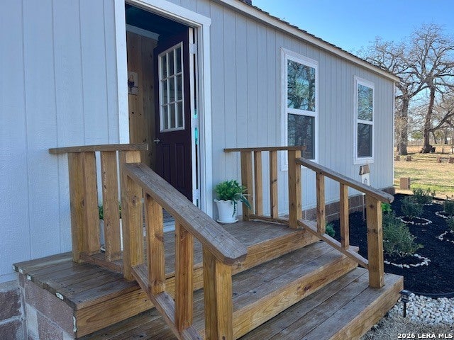 3088 County Road 442, Stockdale