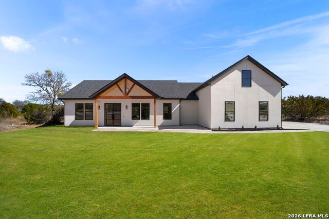 473 Highland Meadows, Bandera