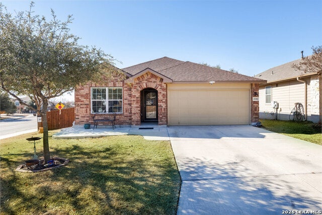 15102 Field Sparrow, San Antonio