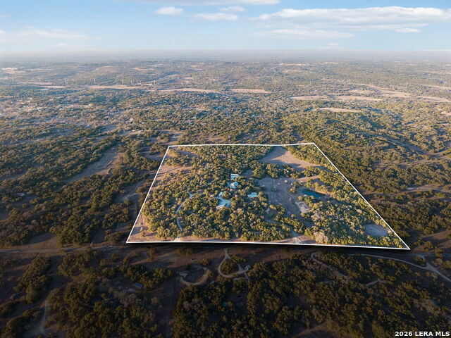 5301 W Ammann, Bulverde