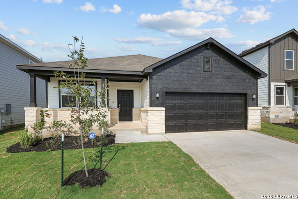 2520 Heritance Pass, Seguin