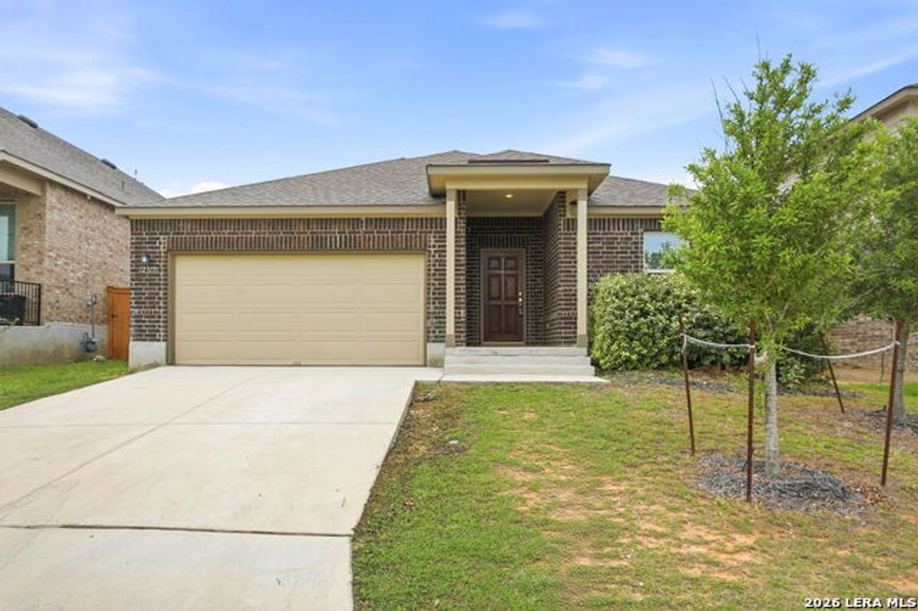 12315 Tower Forest, San Antonio