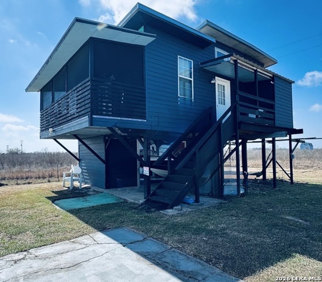 126 Washington Ave, Port LaVaca
