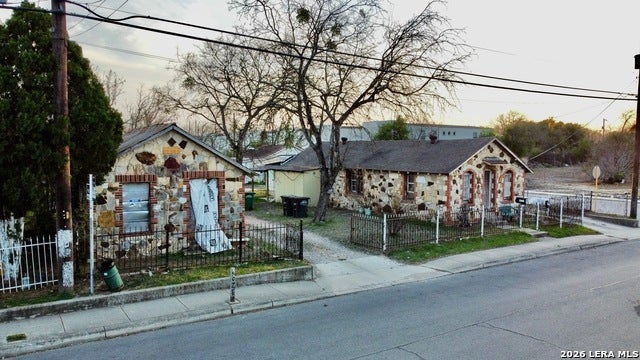 1000 Porter St, San Antonio