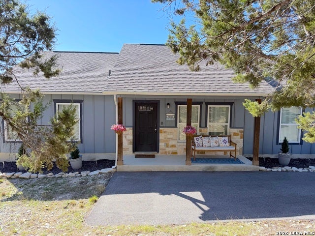 156 Deer Run, Canyon Lake