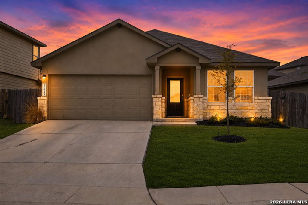 13042 Minuet Sway, San Antonio