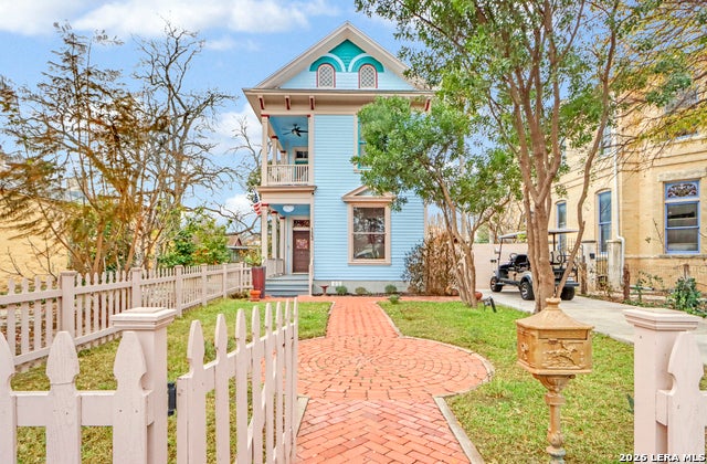 123 Cedar, San Antonio