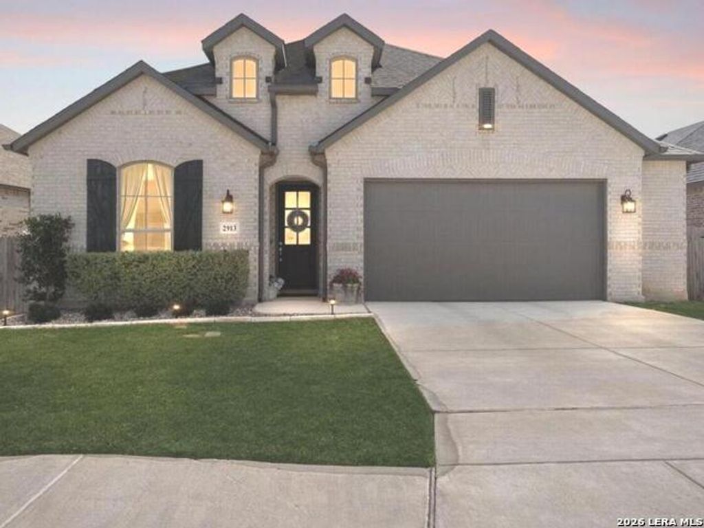 2913 Edinburgh Park, Bulverde