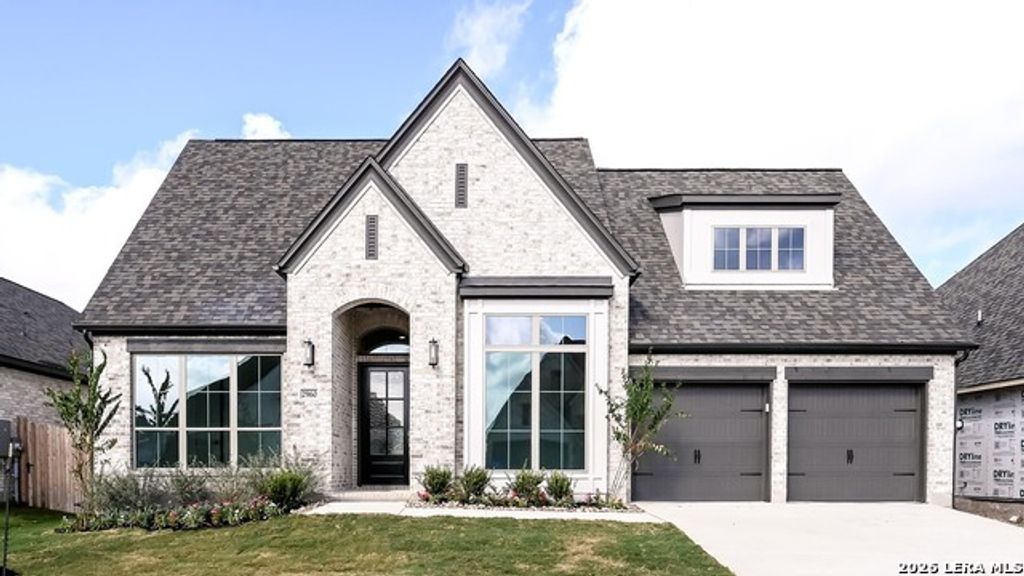 2960 Harvest Moon, Seguin