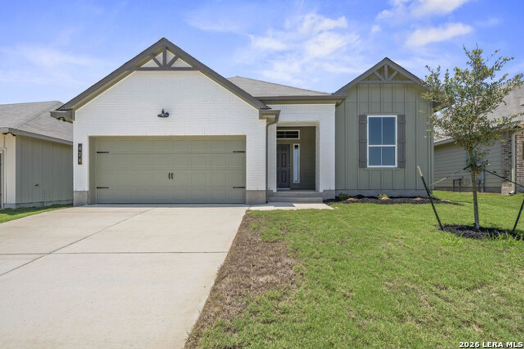 424 Honeydew Way, Seguin