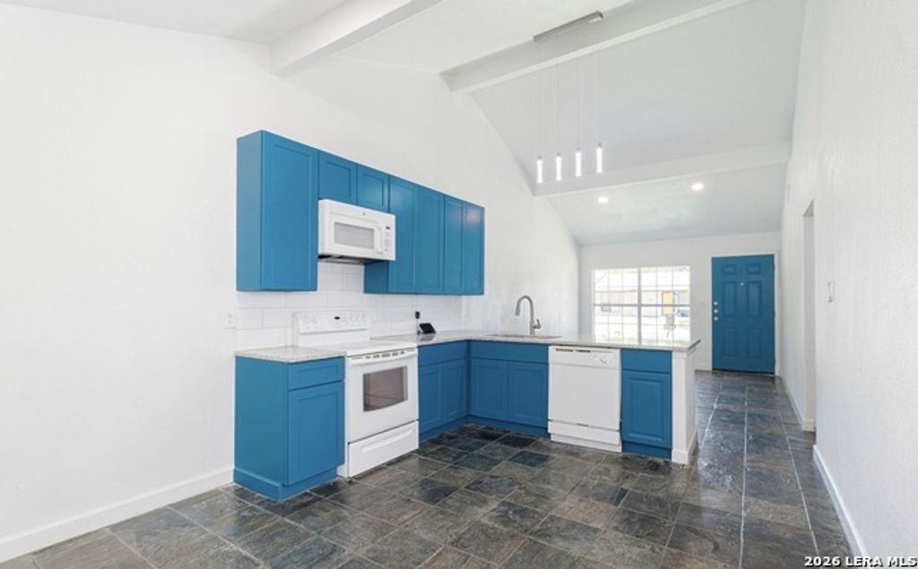 7006 Glen Pass, San Antonio
