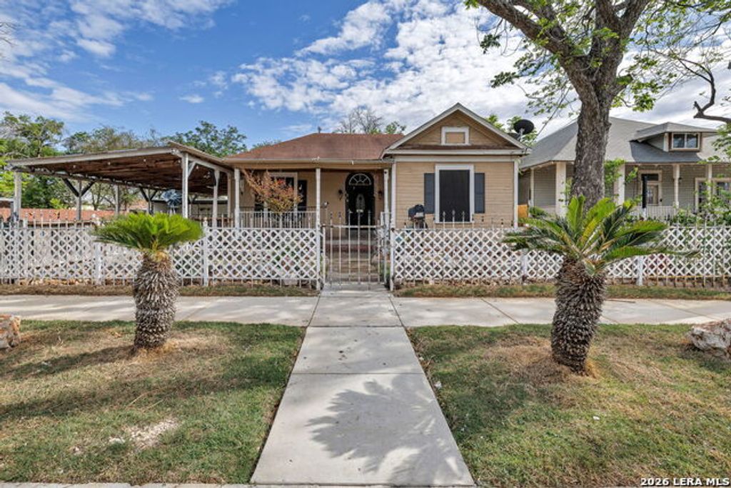 1518 W Travis, San Antonio