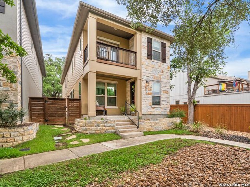 206 Ridgecrest Dr Unit #16, San Antonio