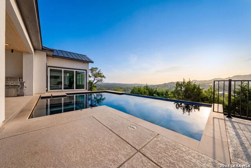 10018 Basilone Ridge, San Antonio