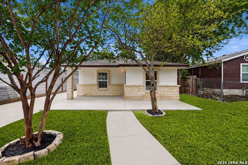 444 Azucena, San Antonio