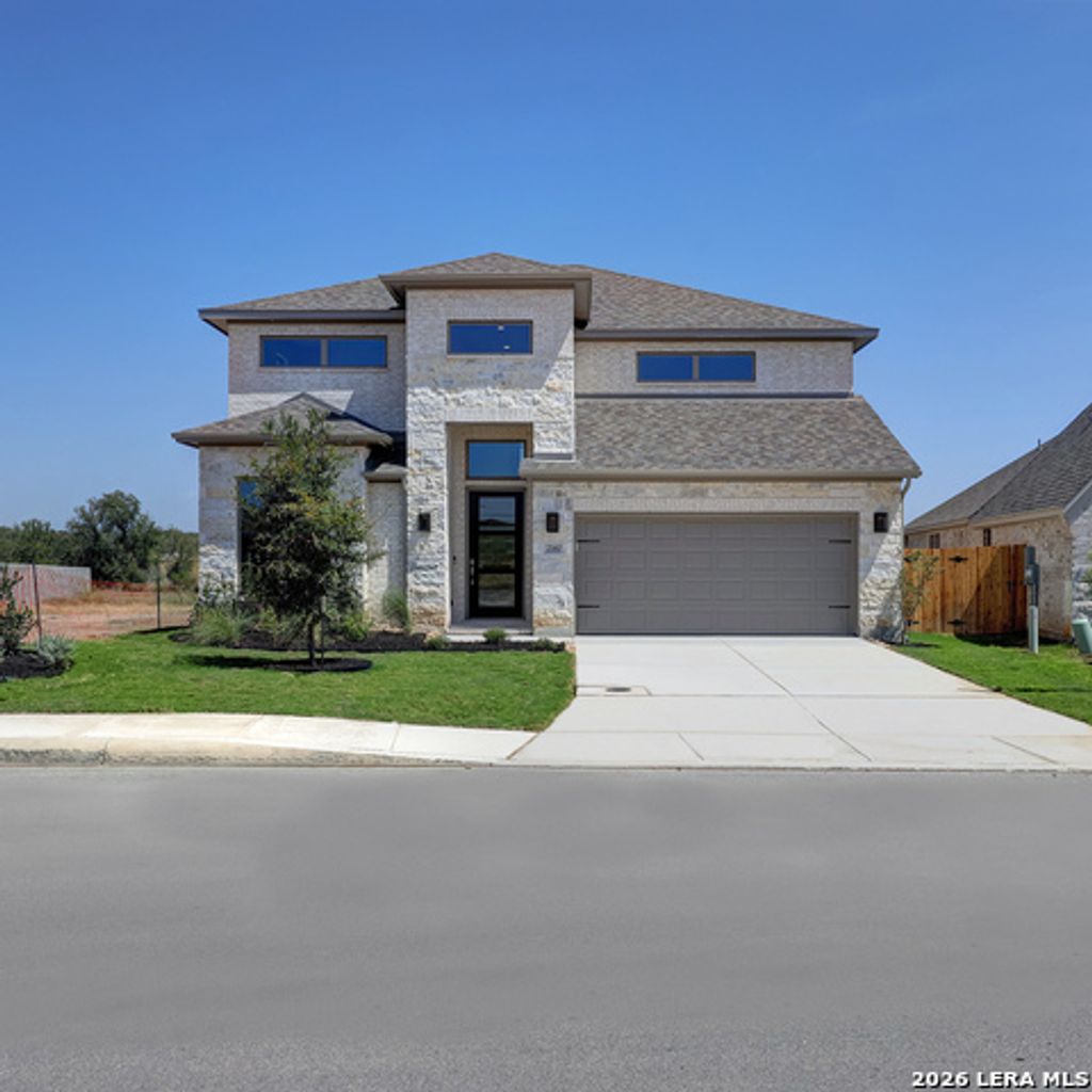 216 Mountain Oak, Castroville