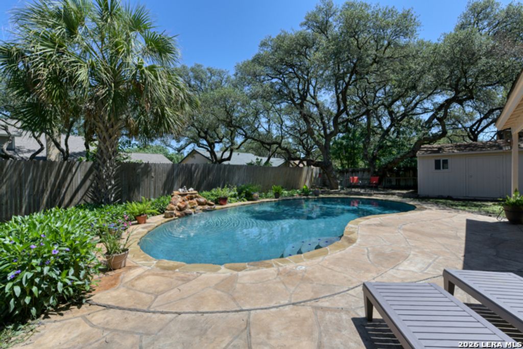 4619 Spotted Oak Woods, San Antonio