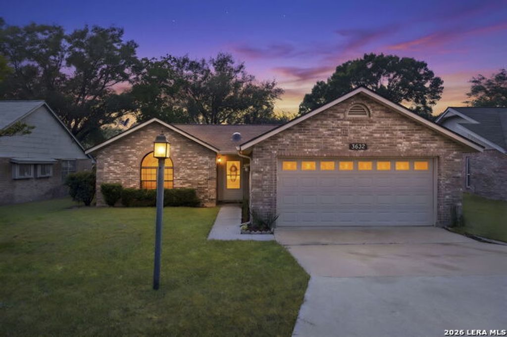 3632 Fox Run, Schertz
