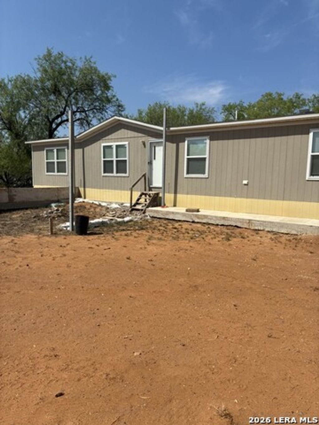 60 Childers Road, Artesia Wells